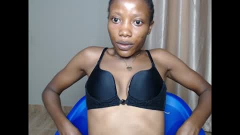 call me love online show from June 10, 7:57 pm