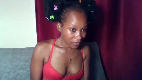 Snapshot of slimy_baiby chatting on March 6, 10:30 am slimy_baiby online show from March 6, 10:30 am