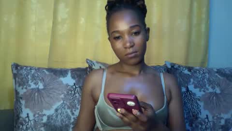 Snapshot of slimy_baiby chatting on November 23, 7:30 am slimy_baiby online show from November 23, 7:30 am