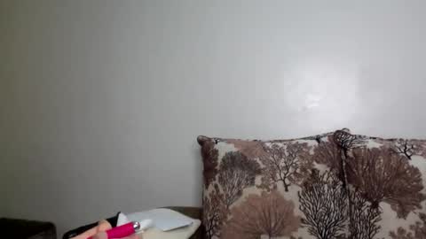 Snapshot of slimy_baiby chatting on February 8, 2:59 am slimy_baiby online show from February 8, 2:59 am