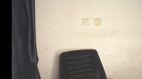 Snapshot of slimy_cunt chatting on November 26, 7:15 pm Jemila online show from November 26, 7:15 pm