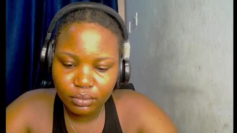 Snapshot of slimy_cunt chatting on November 27, 9:00 am Jemila online show from November 27, 9:00 am