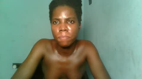 Snapshot of slimzyxdoll chatting on October 11, 12:43 am slimzyxdoll online show from October 11, 12:43 am