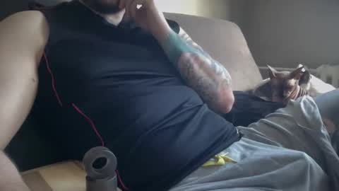 Snapshot of slovakman69 chatting on September 29, 7:13 am just chillin online show from September 29, 7:13 am