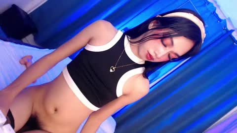 just call me aryana online show from December 3, 1:21 pm
