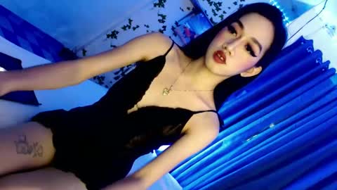 just call me aryana online show from January 2, 5:46 am