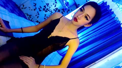 just call me aryana online show from January 10, 12:06 am