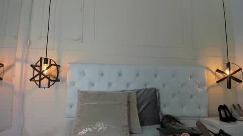 Luna online show from January 15, 7:23 pm