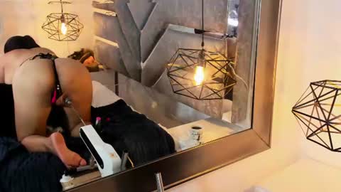 slut_milf_ online show from July 31, 7:24 pm