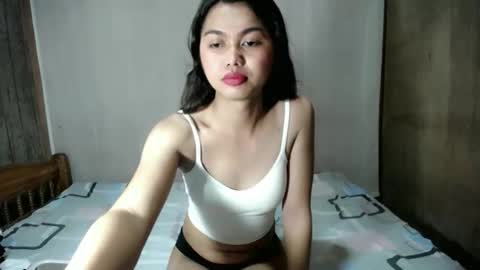 slutanndy11 online show from June 9, 4:24 am