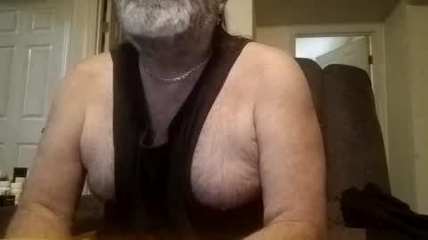 slutbreeze101 online show from June 24, 5:12 pm