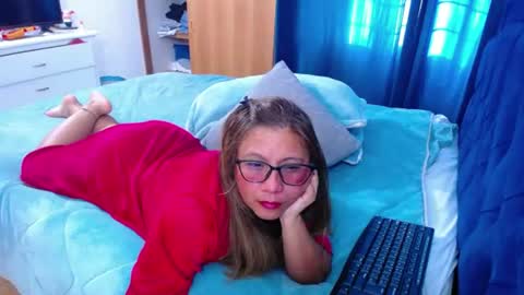 Slutdirtyxxx online show from June 27, 11:59 am