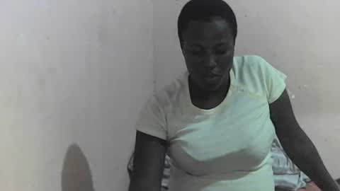 Snapshot of slutmeoutbb chatting on February 16, 2:54 pm slutmeoutbb online show from February 16, 2:54 pm