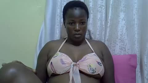 Snapshot of slutmeoutbb chatting on March 8, 11:58 am slutmeoutbb online show from March 8, 11:58 am