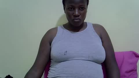 Snapshot of slutmeoutbb chatting on March 12, 12:47 pm slutmeoutbb online show from March 12, 12:47 pm