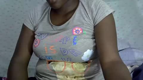 Snapshot of slutmeoutbb chatting on September 18, 9:00 am slutmeoutbb online show from September 18, 9:00 am