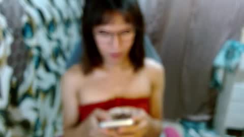 Snapshot of slutqueen_raz chatting on April 4, 10:35 am Raz online show from April 4, 10:35 am