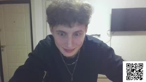 Snapshot of sluttsavage chatting on March 21, 4:50 am sluttsavage online show from March 21, 4:50 am