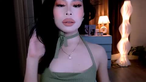 slutty_aurora online show from September 19, 7:25 pm