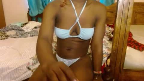 Snapshot of slutty_charmz chatting on February 15, 7:51 am Bree online show from February 15, 7:51 am