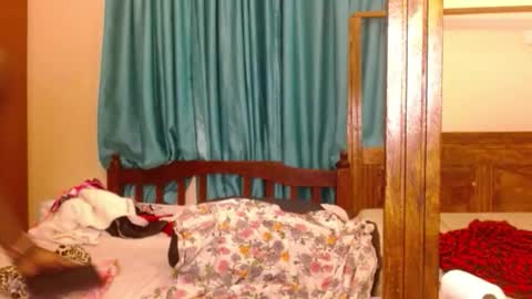 Snapshot of slutty_charmz chatting on February 15, 7:54 pm Bree online show from February 15, 7:54 pm