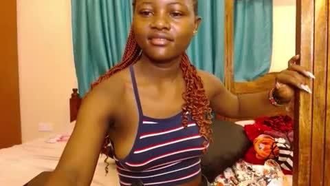 Snapshot of slutty_charmz chatting on February 26, 3:33 pm Bree online show from February 26, 3:33 pm