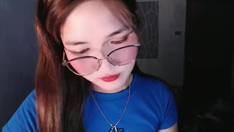 slutty_hannaxx online show from April 2, 1:25 am