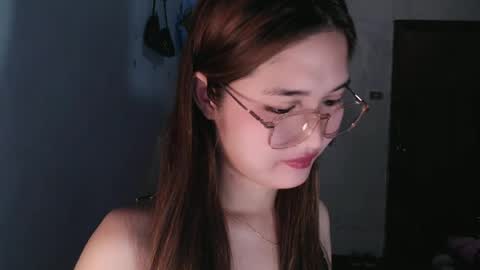 slutty_hannaxx online show from June 19, 11:19 pm