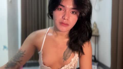 Slutty Lavinia online show from April 26, 11:35 pm
