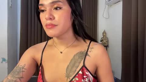 Slutty Lavinia online show from May 24, 11:37 am