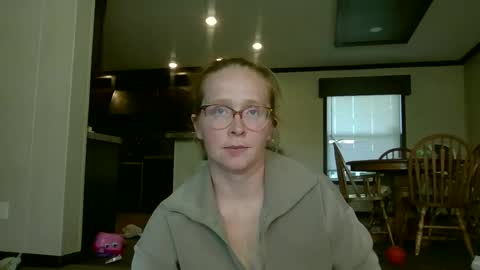 Slutty redhead3 online show from September 14, 2:49 pm