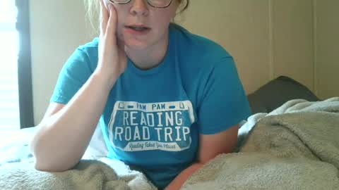 Slutty redhead3 online show from June 14, 4:20 pm
