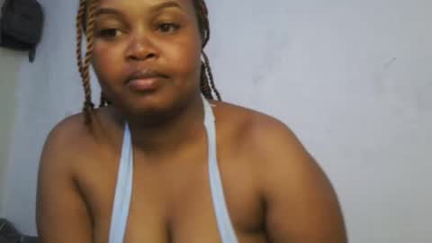Snapshot of slutty_shan chatting on October 11, 10:36 am slutty_shan online show from October 11, 10:36 am