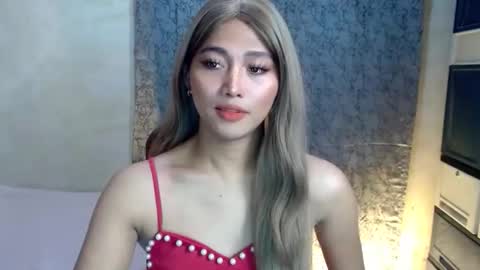 Snapshot of slutty_yesha chatting on November 16, 3:01 am Slutty yesha online show from November 16, 3:01 am