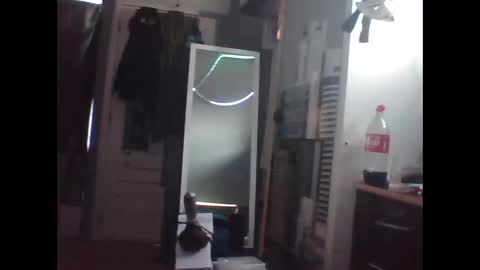 slutviki online show from December 16, 2:22 pm