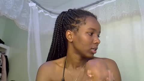 Snapshot of sly_sherry chatting on March 25, 12:44 pm sly online show from March 25, 12:44 pm