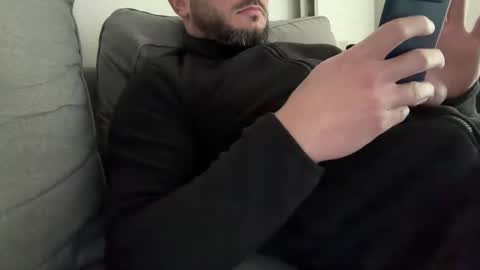 Snapshot of sm4ks chatting on November 12, 2:17 pm sm4ks online show from November 12, 2:17 pm