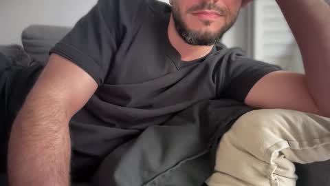 Snapshot of sm4ks chatting on December 18, 1:28 pm sm4ks online show from December 18, 1:28 pm