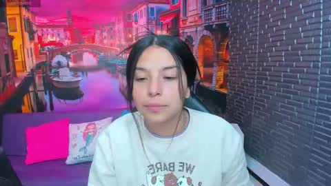 Mariana Torres online show from February 4, 1:39 pm