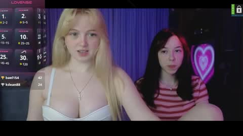 Emily online show from April 1, 10:51 pm