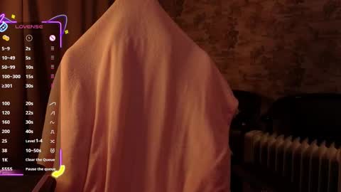 Emma online show from October 24, 6:48 pm