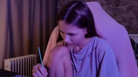 Emma online show from March 12, 12:06 am