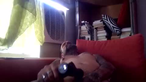 smallbutluvsbig online show from February 1, 10:19 pm