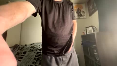smalldick0324 online show from June 4, 12:33 pm