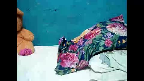 jess online show from December 23, 1:36 am