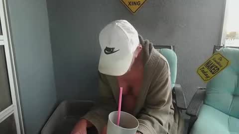 Daddy online show from November 6, 11:55 am