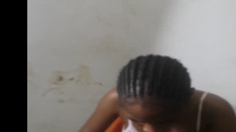 Snapshot of smallsluty chatting on June 23, 7:23 pm smallsluty online show from June 23, 7:23 pm