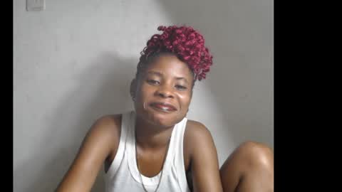 Snapshot of smallsluty chatting on July 3, 7:31 pm smallsluty online show from July 3, 7:31 pm