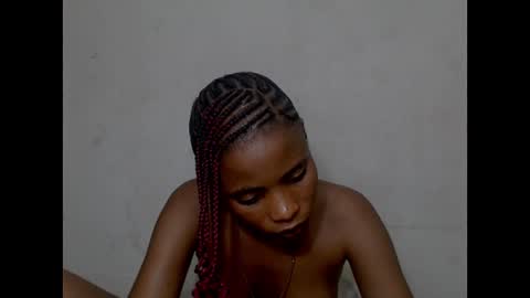 Snapshot of smallsluty chatting on July 28, 4:50 pm smallsluty online show from July 28, 4:50 pm