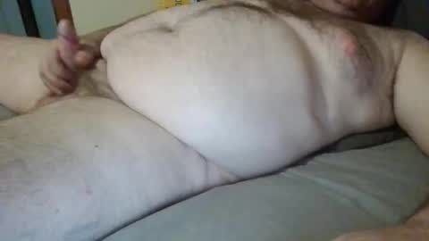 Snapshot of smallsweetcockguy chatting on March 31, 9:21 am tassieman online show from March 31, 9:21 am